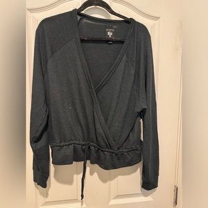 Billabong wrap top